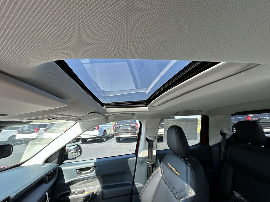 New 2026 Ruby Red Metallic Tinted Clearcoat Ford Tremor® image 28