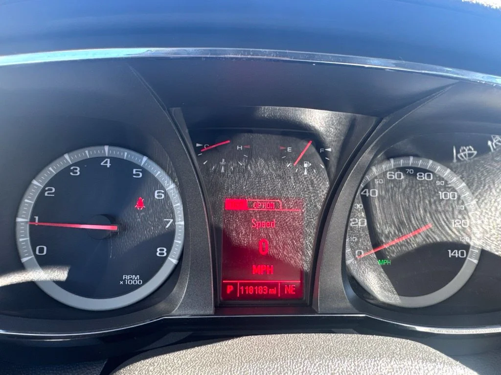 Used 2015 White GMC SLE-1 image 12