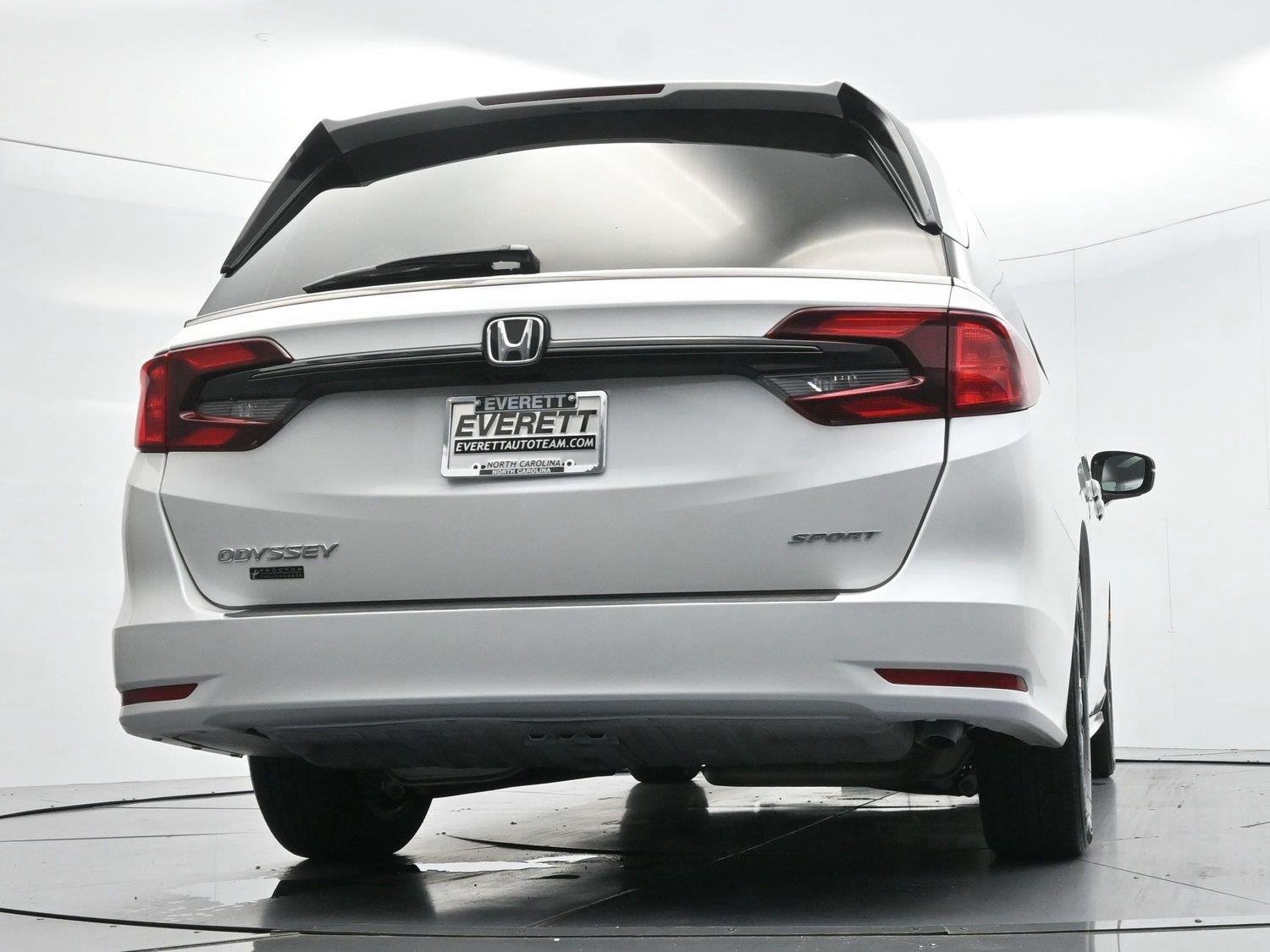 Used 2024 White Honda Sport image 45