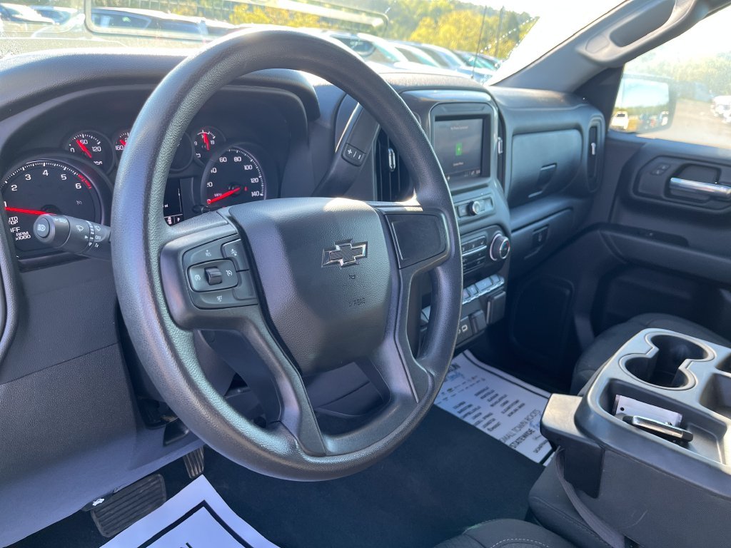 Used 2023 White Chevrolet Custom Trail Boss image 15