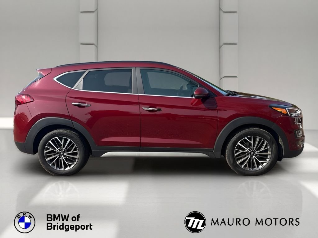 Used 2020 Red Hyundai Ultimate image 2
