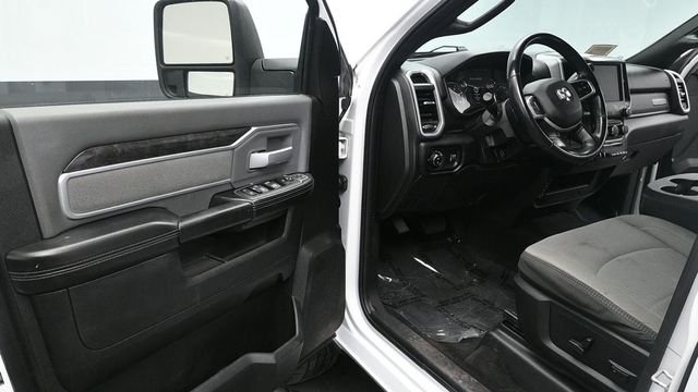 Used 2023 White Ram Big Horn image 18
