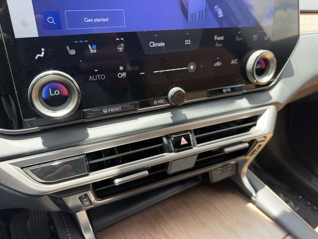 2024 Lexus RX 350 - Photo 19