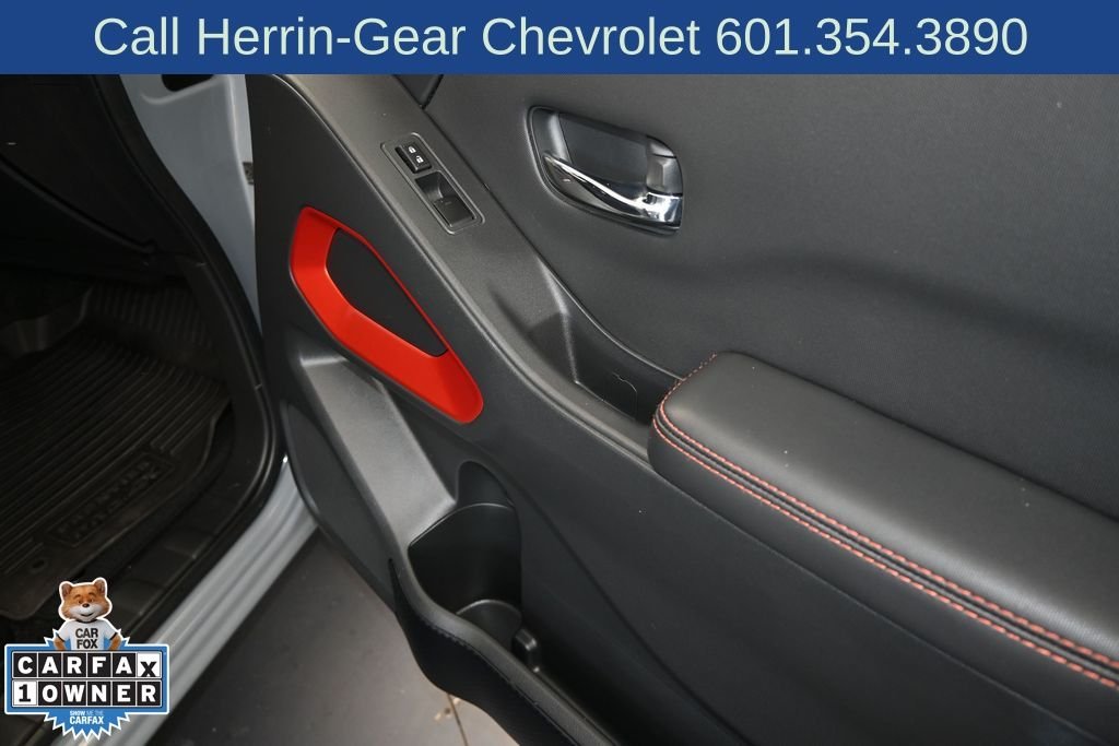 Used 2024 Gray Nissan PRO-4X image 25