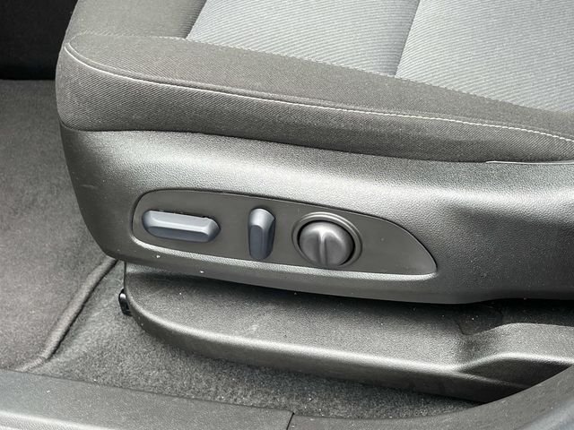 Used 2025 Black Chevrolet LT image 27