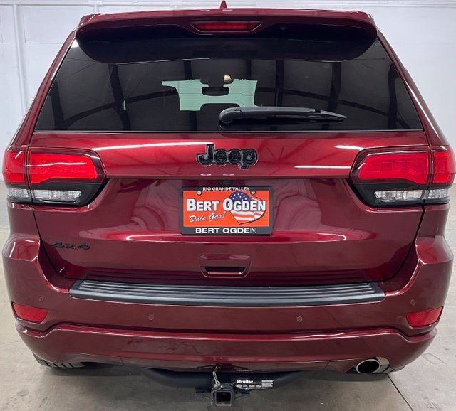 Used 2022 Red Jeep Laredo X image 5