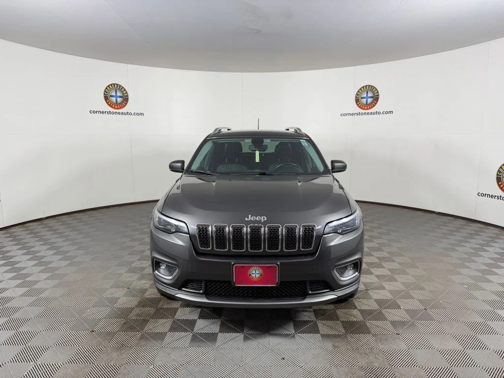 Used 2019 Granite Crystal Clearcoat Metallic Jeep Limited image 17