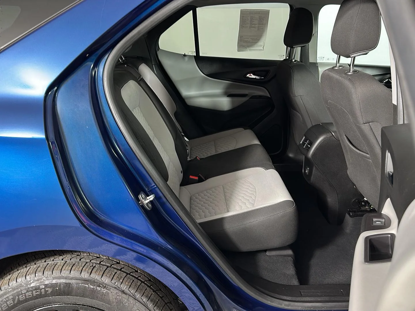 Used 2019 Pacific Blue Metallic Chevrolet LT image 26