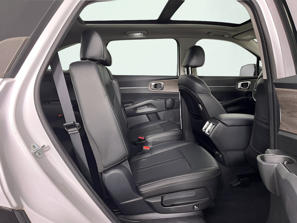 2021 Kia Sorento EX - Photo 14