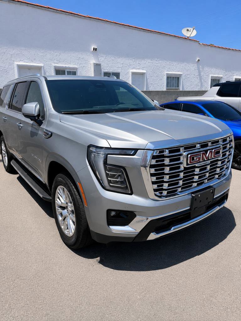 2025 GMC Yukon Denali AWD's photo