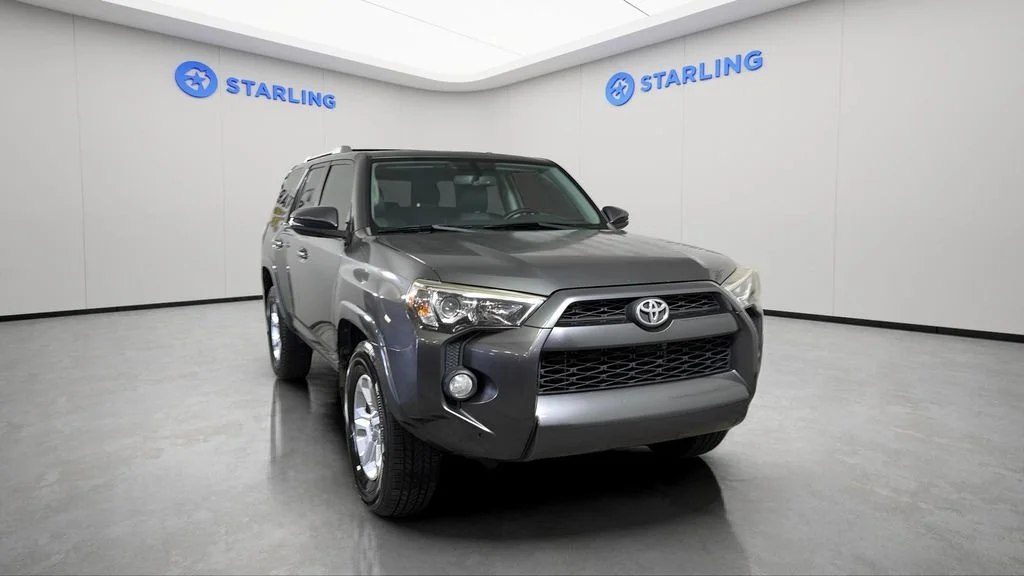 Used 2017 Gray Toyota SR5 image 14