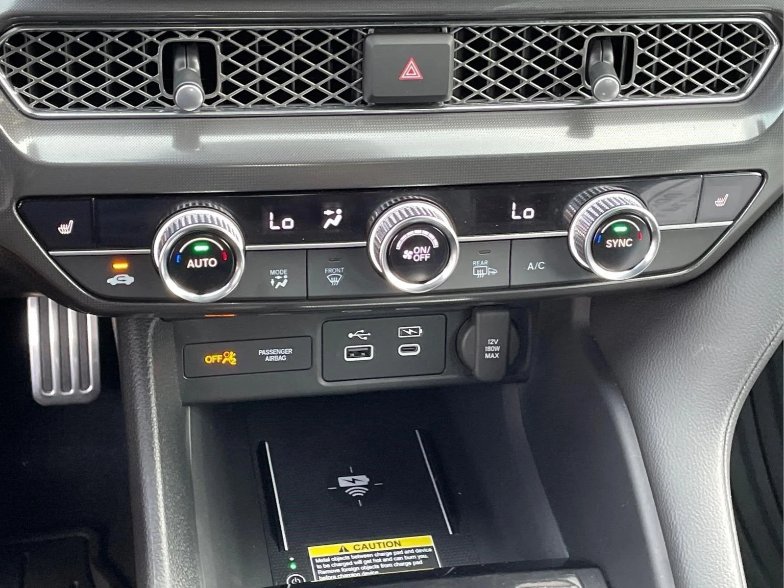 Used 2025 Platinum White Pearl Acura w/A-Spec Technology Package image 31