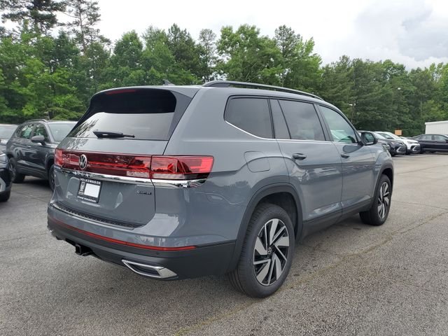 New 2026 Gray Volkswagen 2.0T SE w/Technology image 4