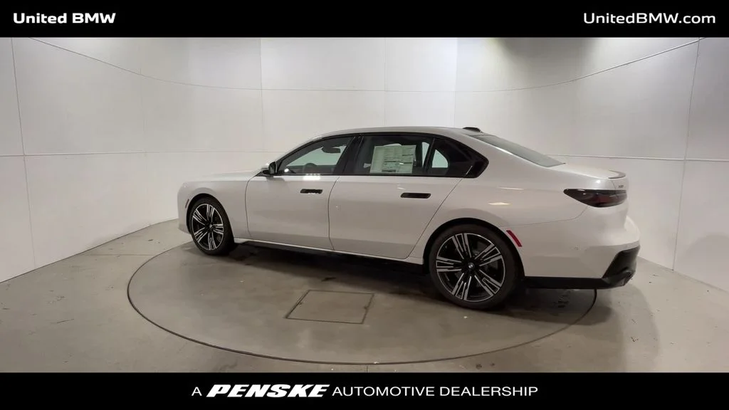 Used 2025 Mineral White Metallic BMW 760i xDrive image 6