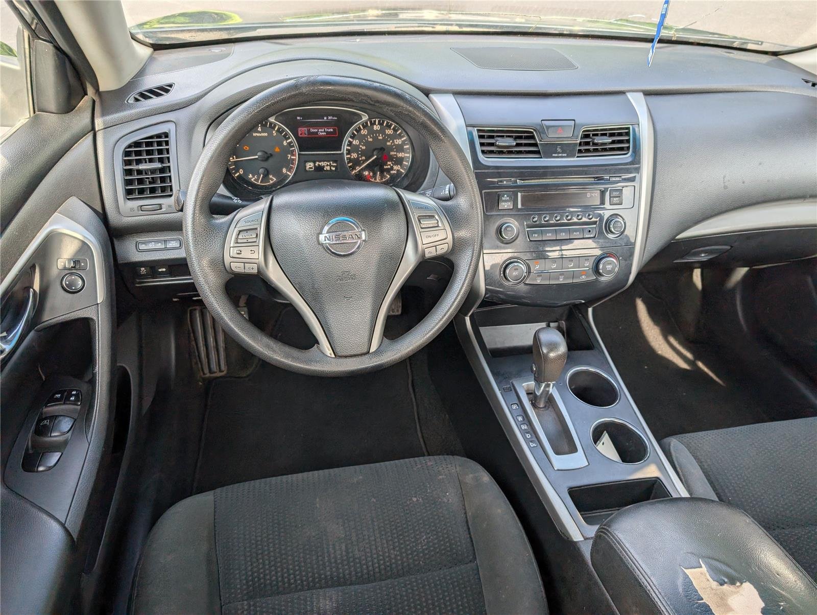 Used 2015 Storm Nissan 2.5 S image 29