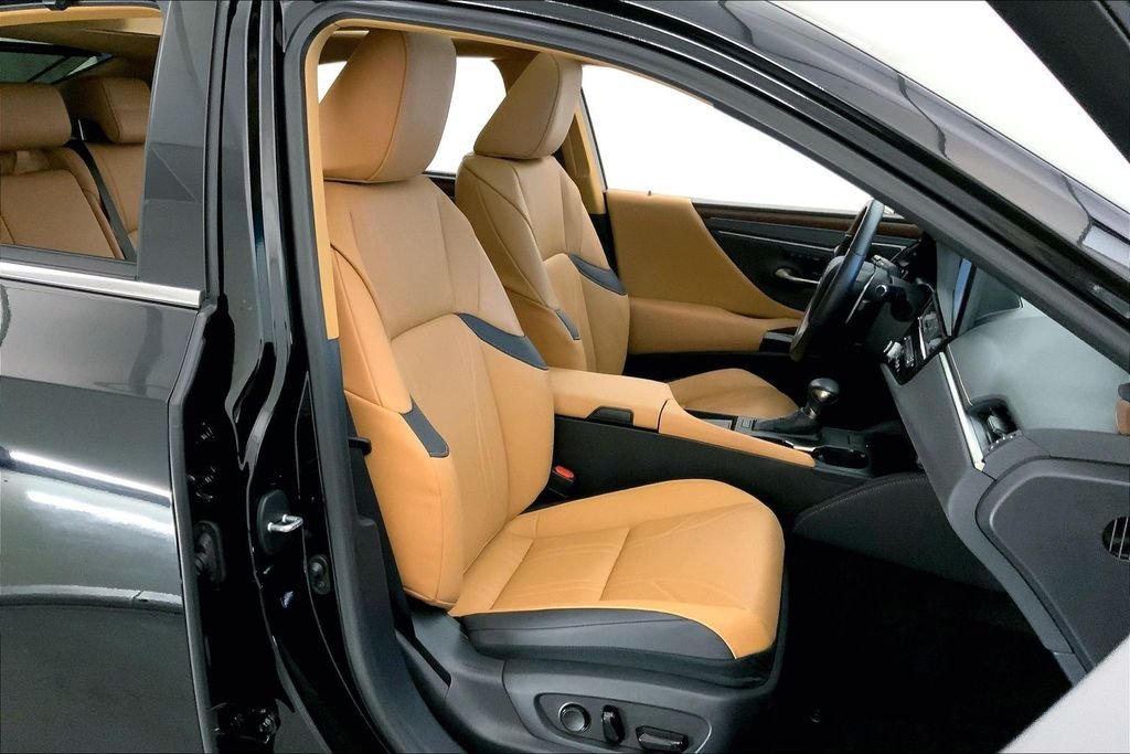 Used 2025 Obsidian Lexus 350 Ultra Luxury image 6