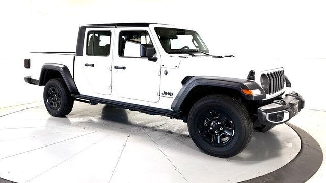 Pre-Owned 2025 Jeep Gladiator Sport 4WD 4D Crew Cab