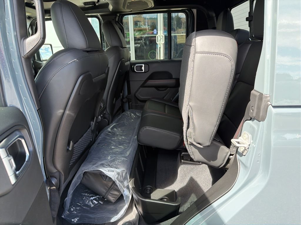 New 2026 Anvil Clear-Coat Exterior Paint Jeep Rubicon X image 29
