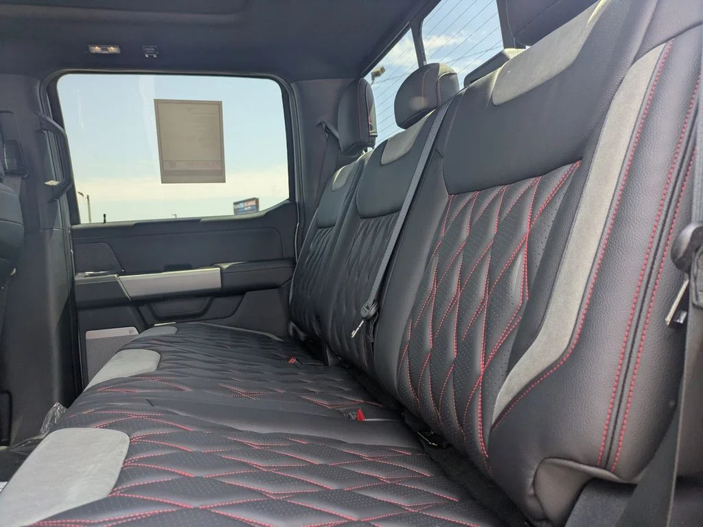 New 2026 Avalanche Ford XLT image 15