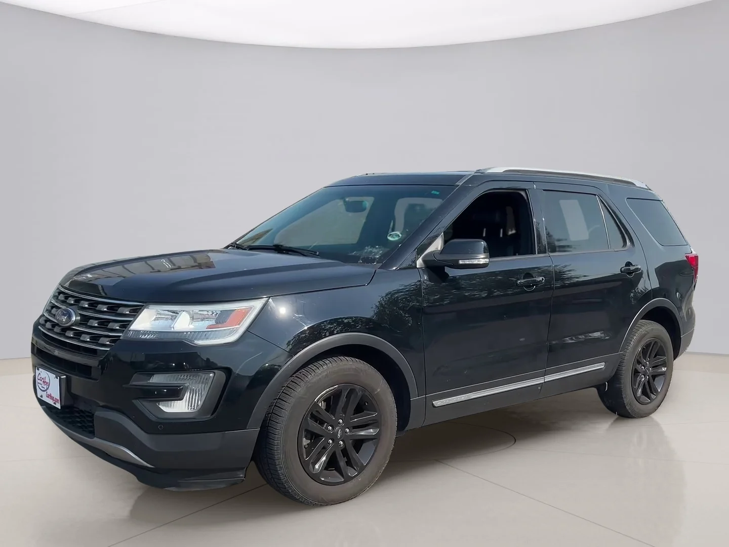 Used 2017 Black Ford XLT image 1