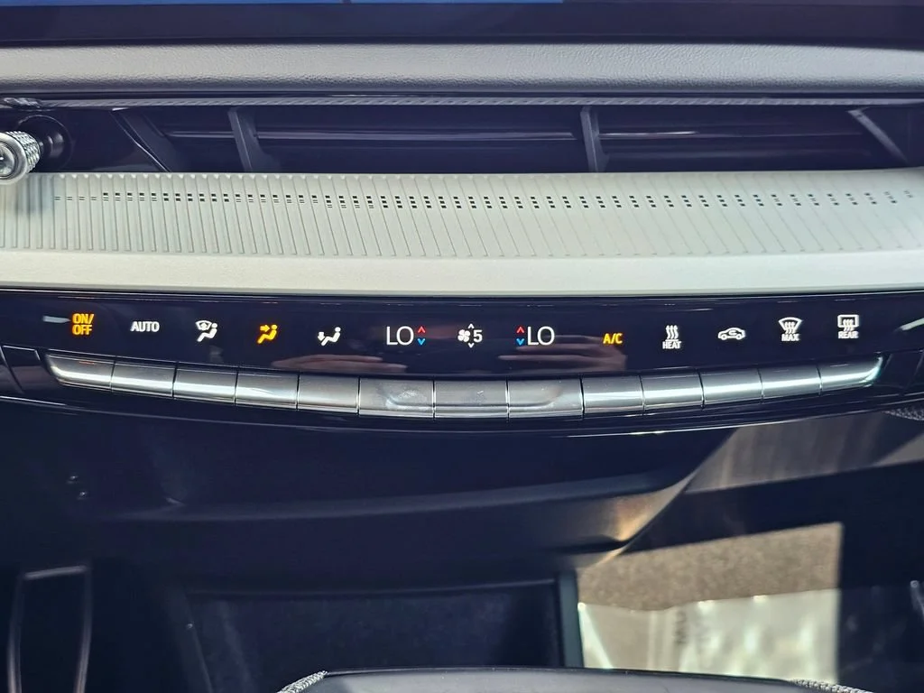 Certified Used 2026 Celestial Metallic Cadillac Premium Luxury image 32