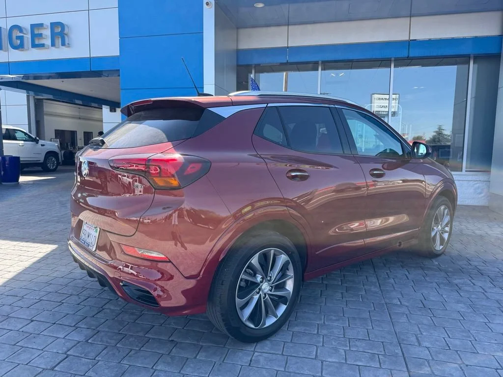 Used 2022 CINNABAR METALLIC Buick Select image 12