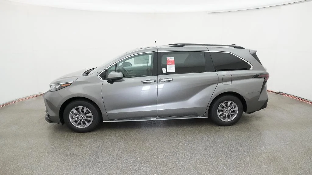 New 2026 Heavy Metal Toyota XLE image 11