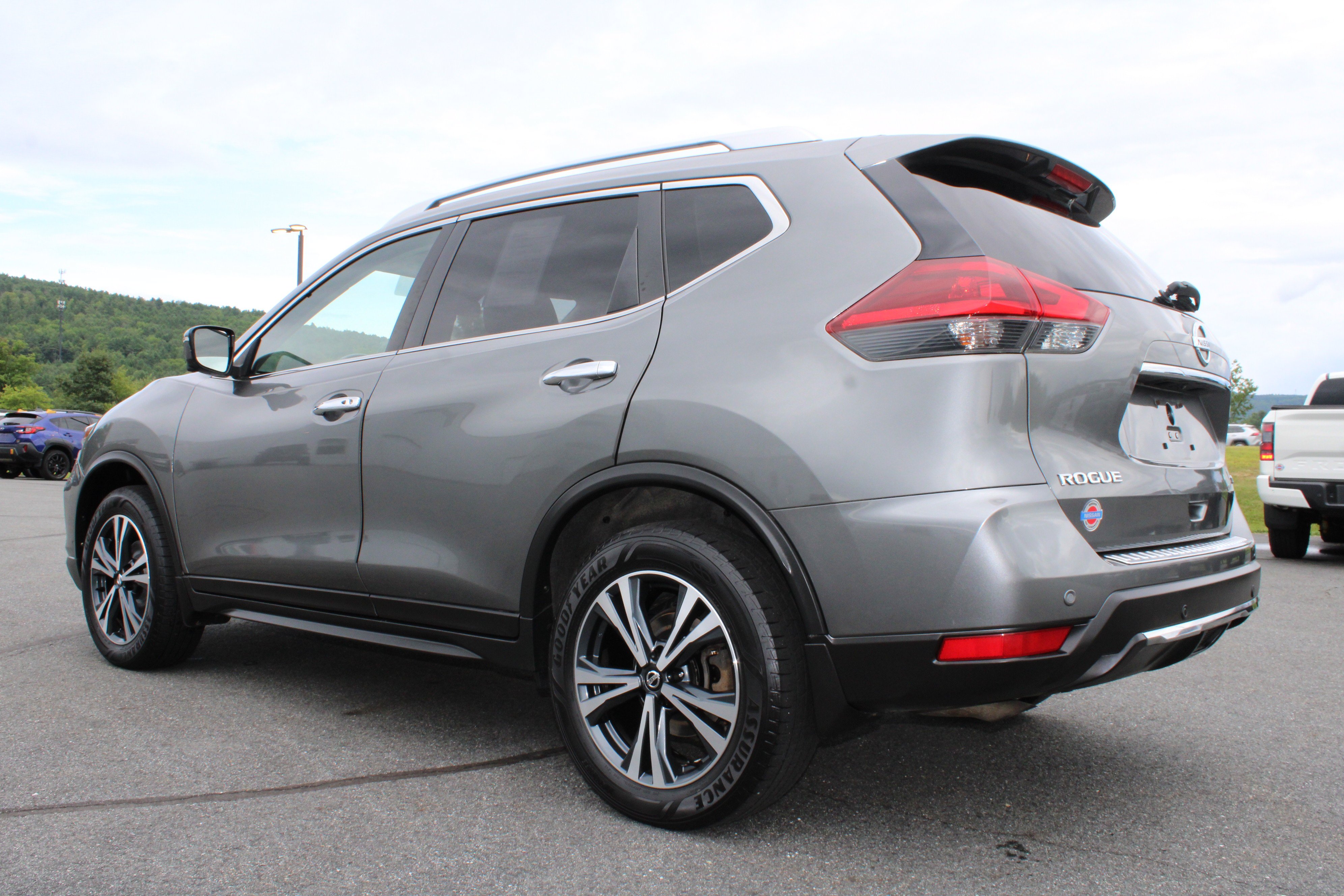 Used 2020 Gun Metallic Nissan SV image 12
