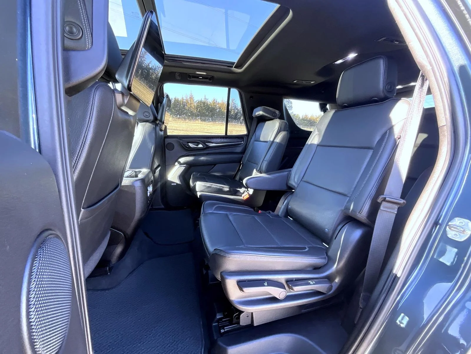 Used 2021 Blue GMC Denali image 20