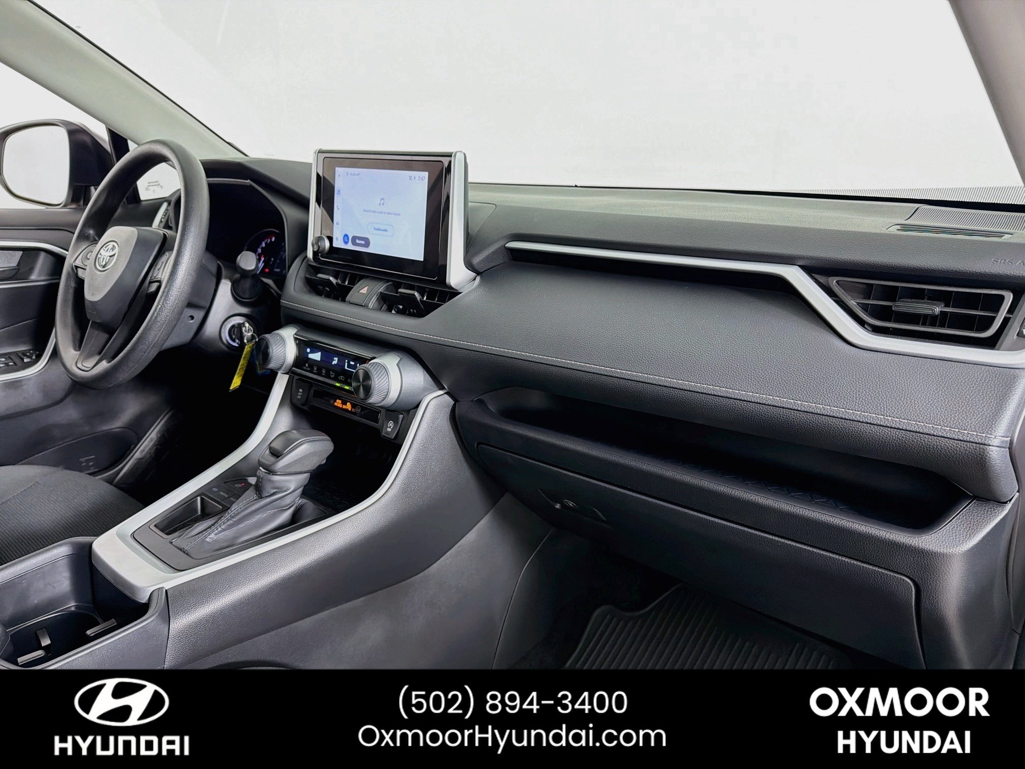 Used 2025 Silver Sky Metallic Toyota LE image 28
