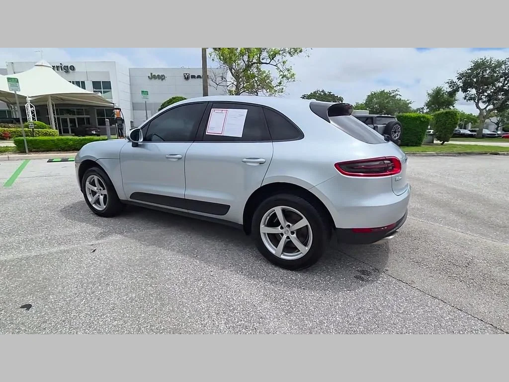 Used 2018 Silver Porsche  image 43