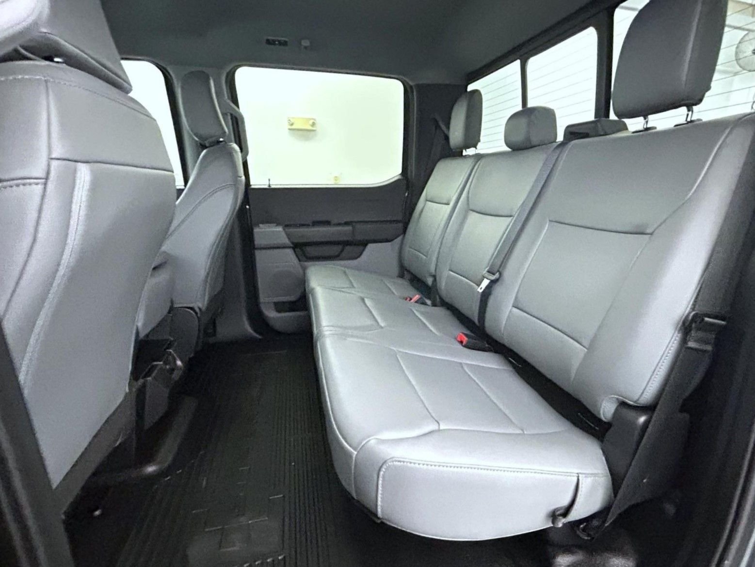 New 2026 Carbonized Gray Metallic Ford XL image 20