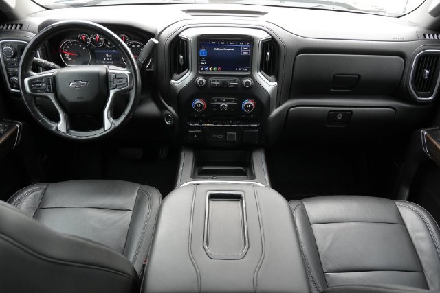 Used 2019 Black Chevrolet RST image 20