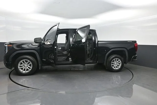 Used 2024 Black GMC Elevation image 40
