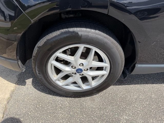 Used 2022 Black Ford SEL image 5