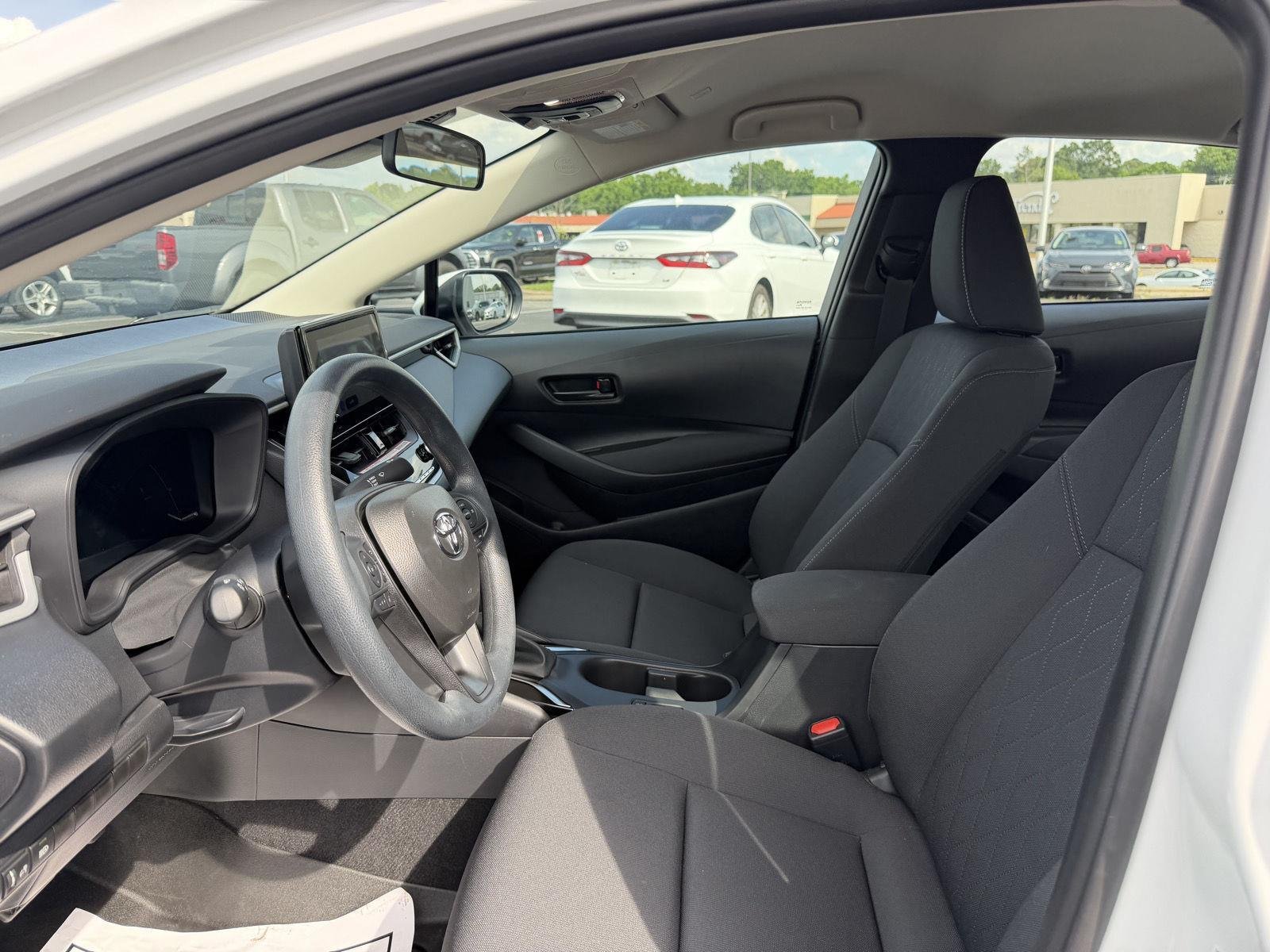 Used 2026 Wind Chill Pearl Toyota LE image 12
