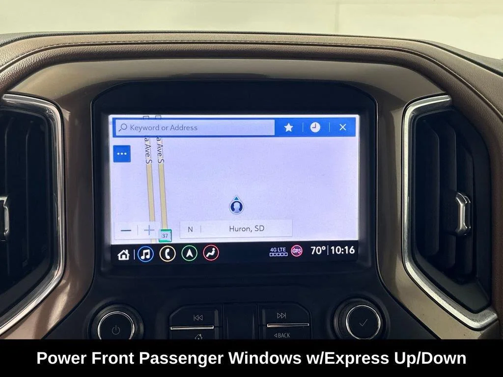 Used 2019 Iridescent Pearl Tricoat Chevrolet High Country image 17