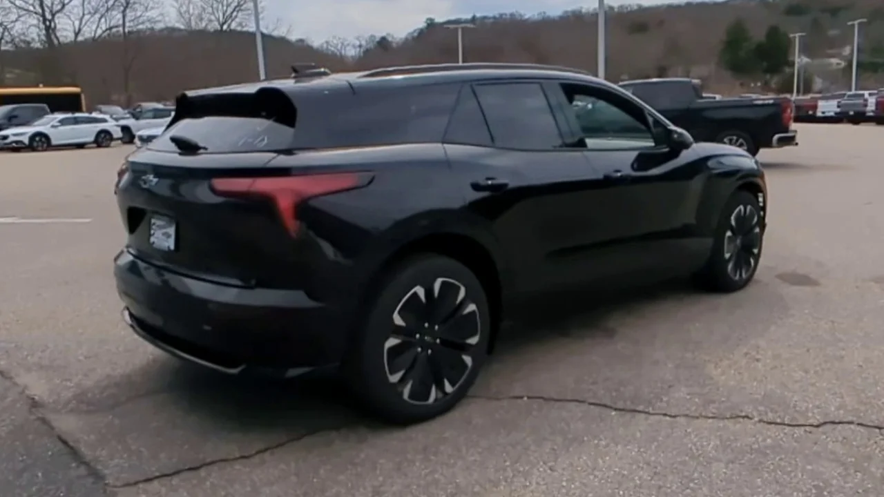 2025 Chevrolet Blazer EV RS - Photo 112