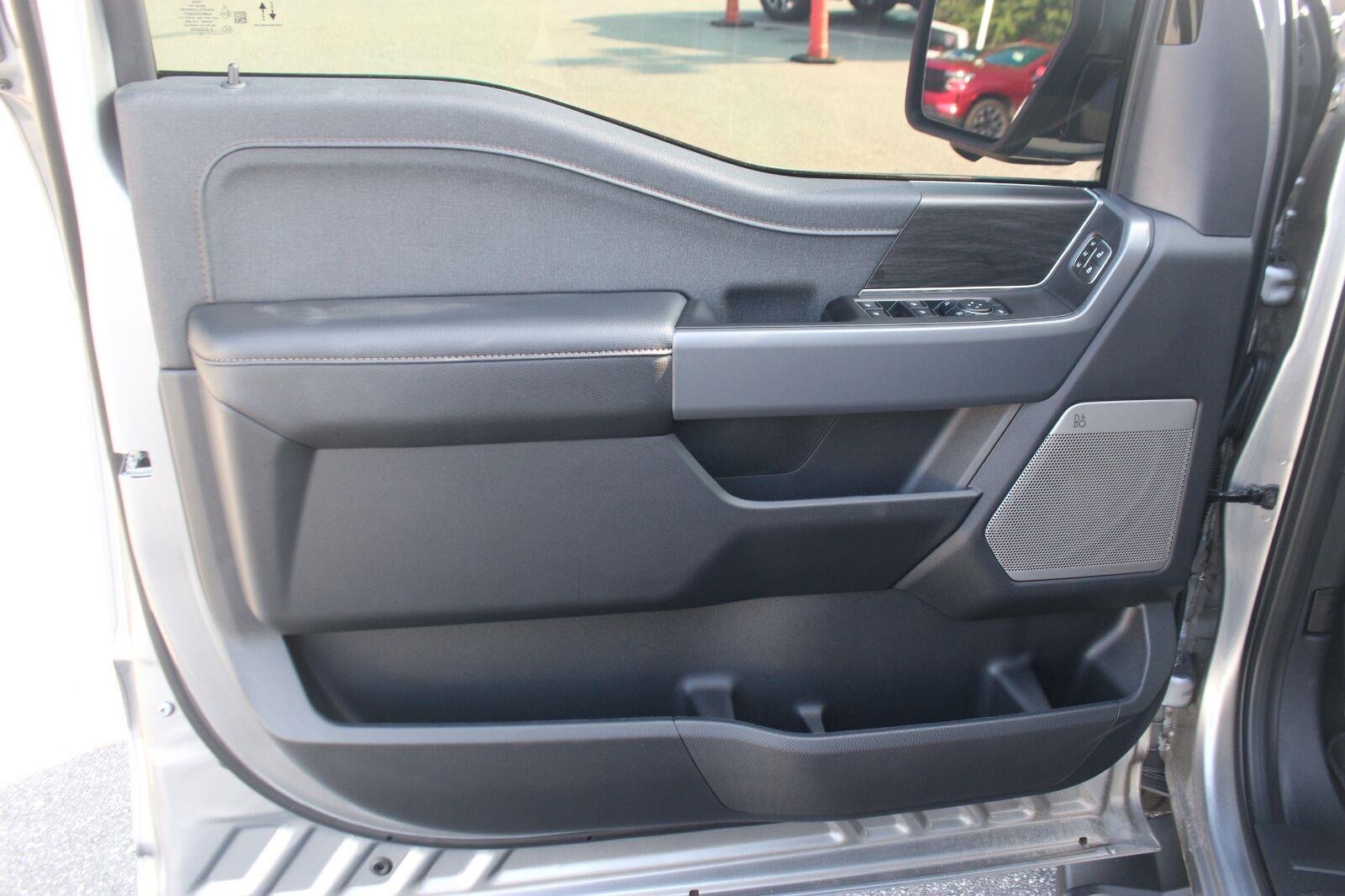 Used 2026 Silver Ford LARIAT image 15