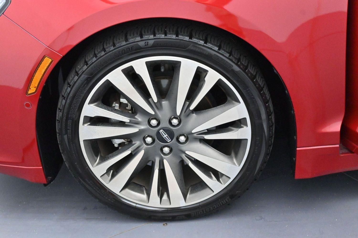 Used 2020 Red Carpet Metallic Tinted Clearcoat Lincoln Reserve image 38