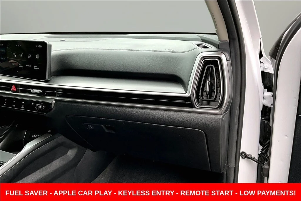 Used 2024 White Kia LX image 32