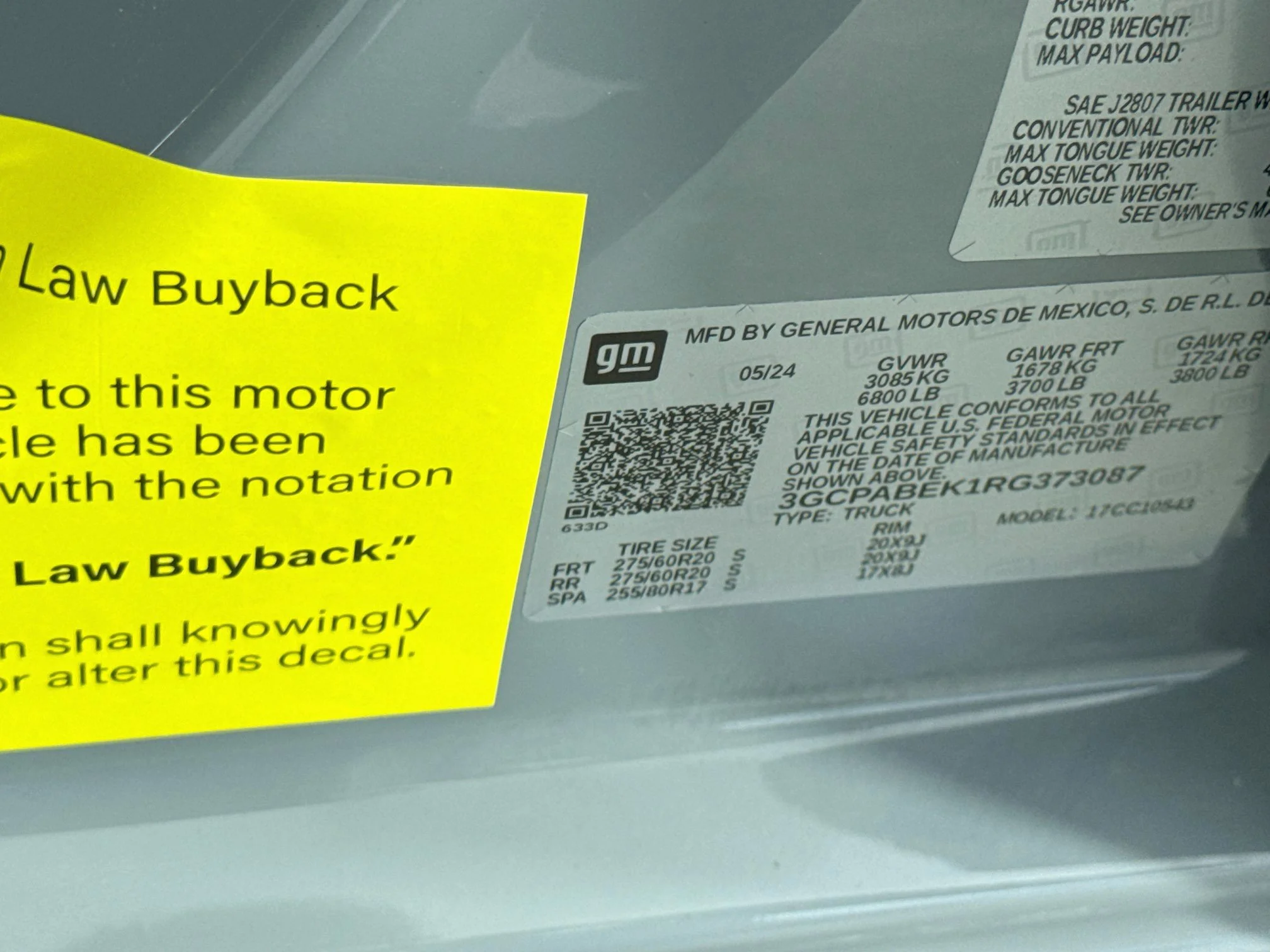 Used 2024 Slate Gray Metallic Chevrolet Custom image 32