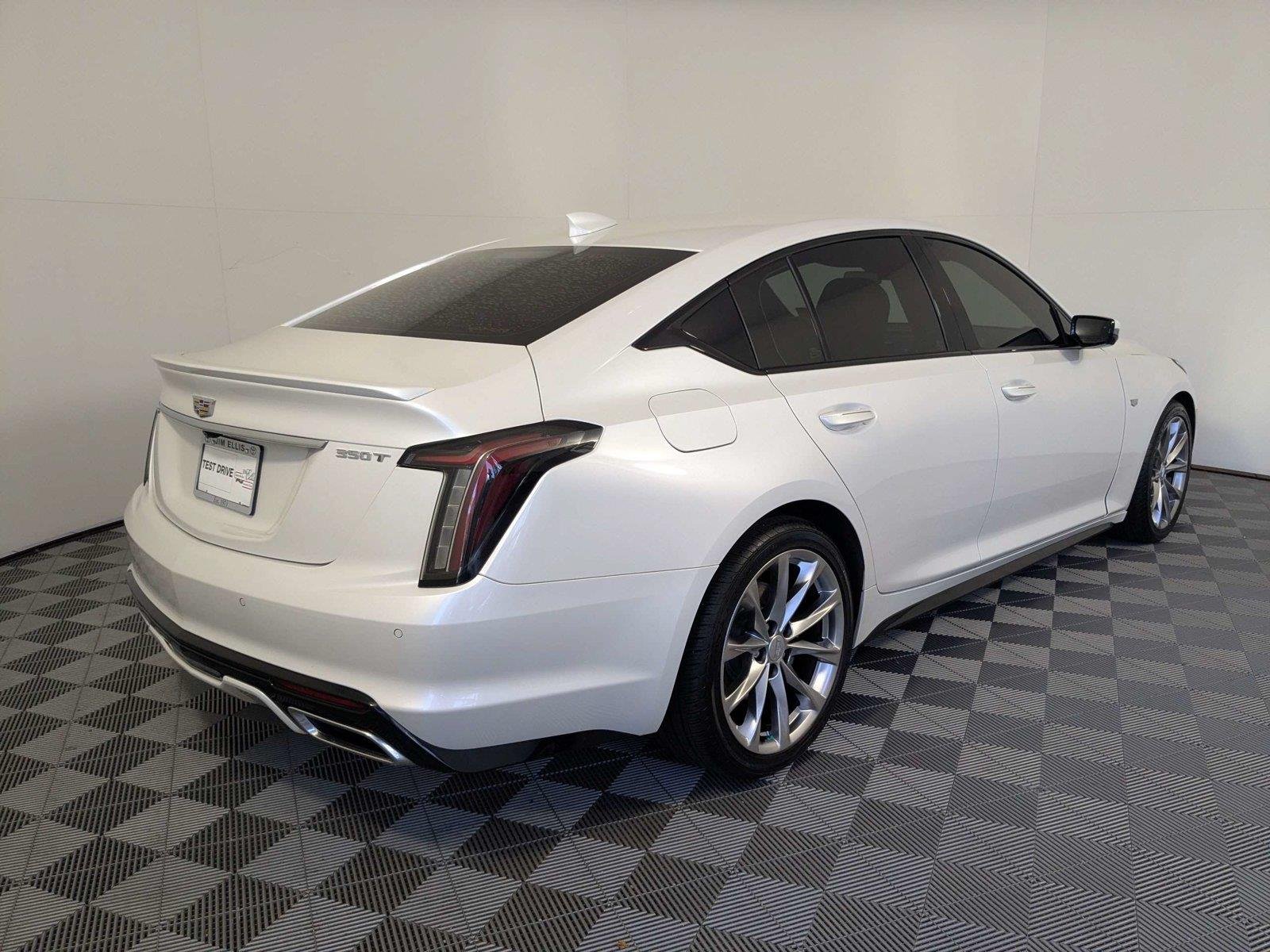 Used 2022 Summit White Cadillac Sport image 5