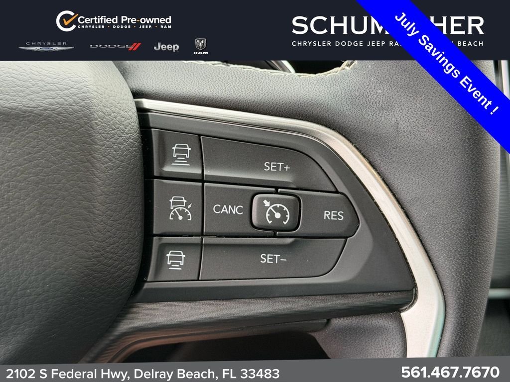 Used 2023 Gray Jeep Laredo image 23