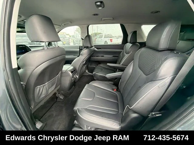 Used 2024 Gray Hyundai SEL image 26