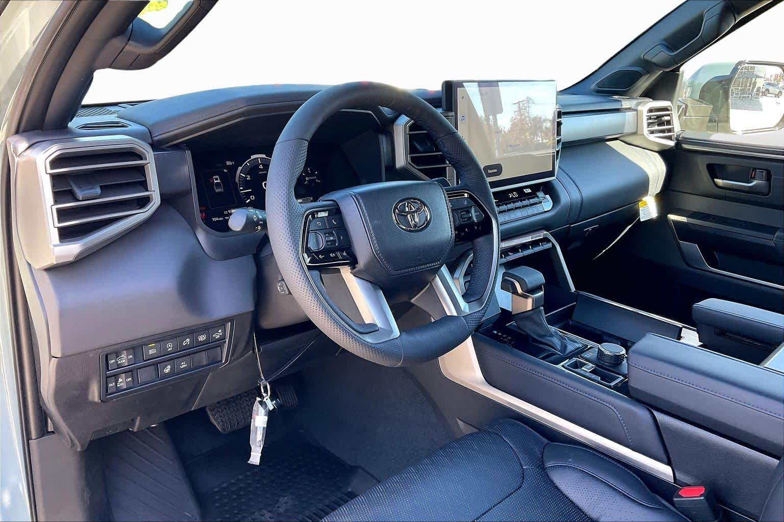 2026 Toyota Tundra Platinum - Photo 8