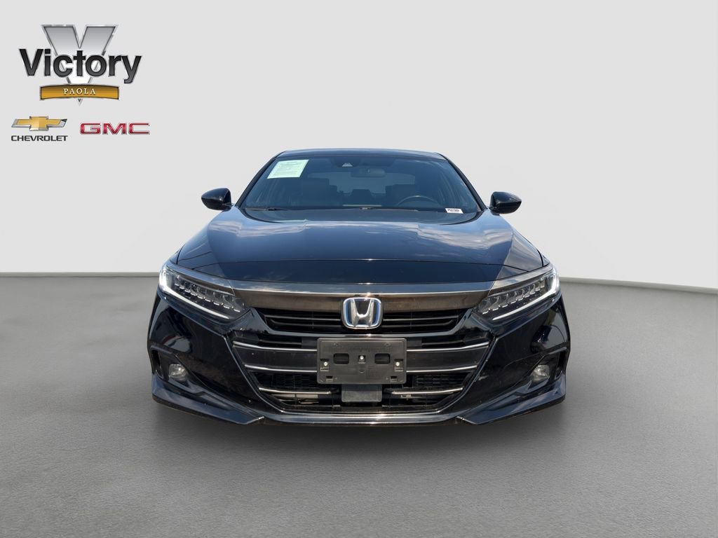 Used 2022 Honda Accord Hybrid Sport with VIN 1HGCV3F26NA041969 for sale in Kansas City