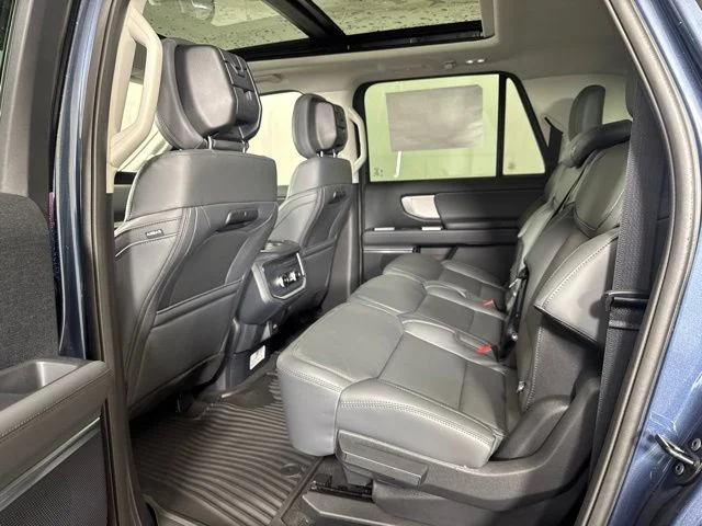 New 2027 Nocturnal Blue Metallic Ford MAX Active image 11