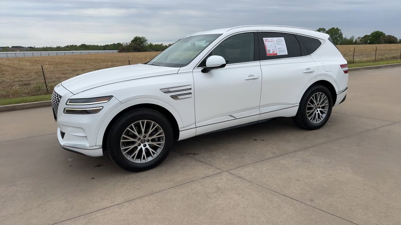 Used 2024 Uyuni White Genesis 2.5T image 5