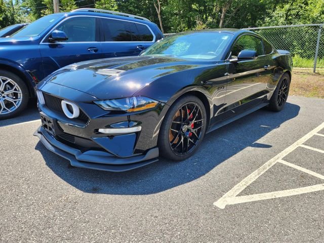 Used 2019 Black Ford GT image 1